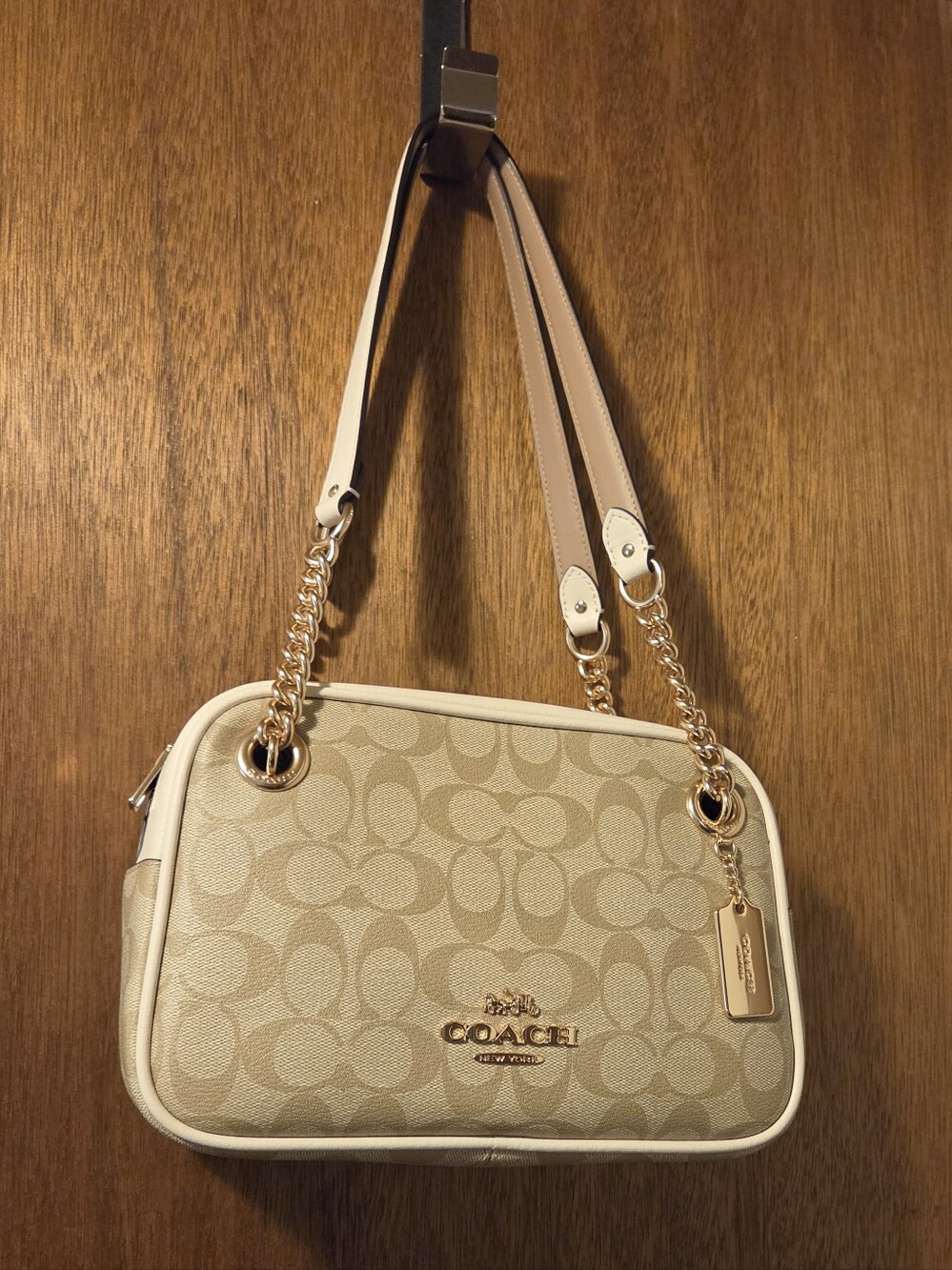 Coach Cream Signature leather Shoulder Bag with Gold Hardware